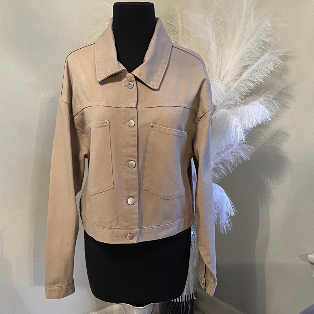 Women's Light Beige Denim Jacket - Classic Button-Front Jean Jacket